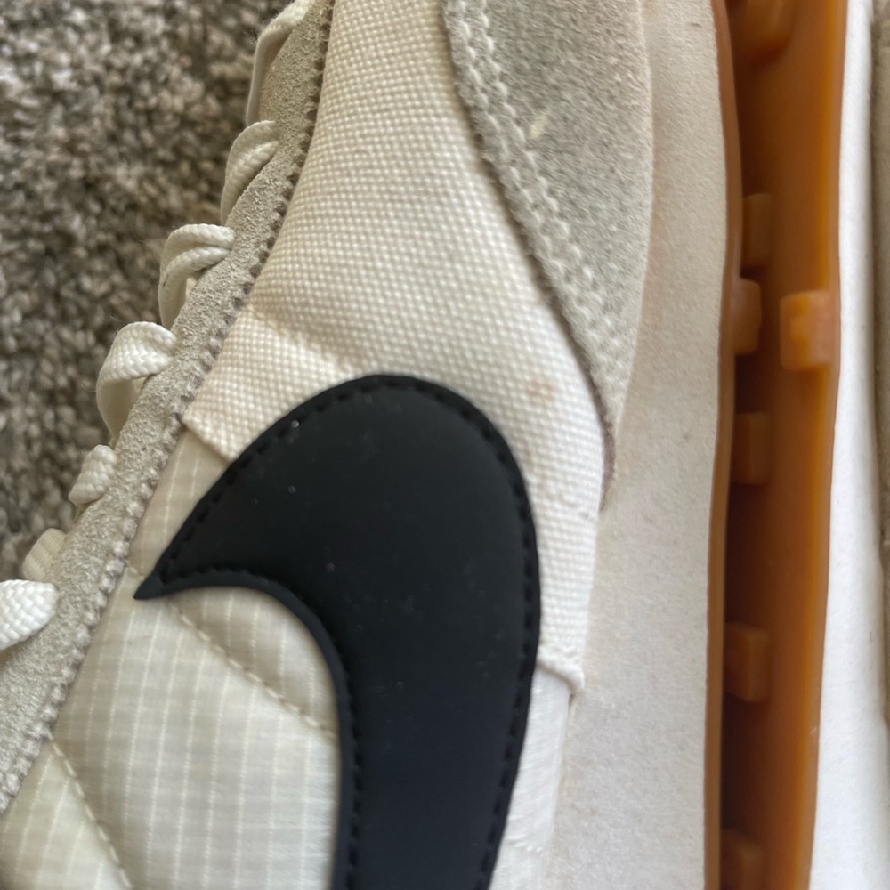 Nike Cortez white with black swoosh size 7.5 - Picture 10 of 11